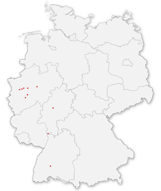 Deutschlandkarte mit Punkten von Zahnarzt Praxen.